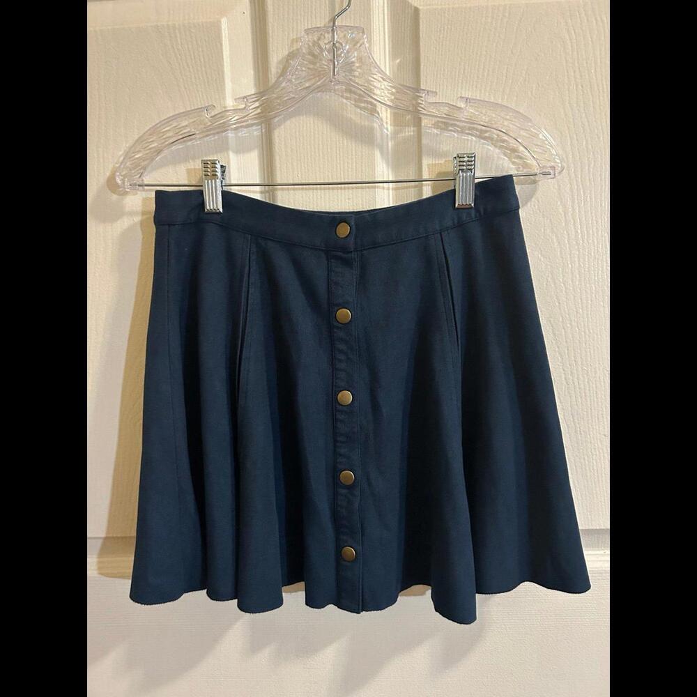 Design Lab Lords & Taylor Button Up Navy Skirt